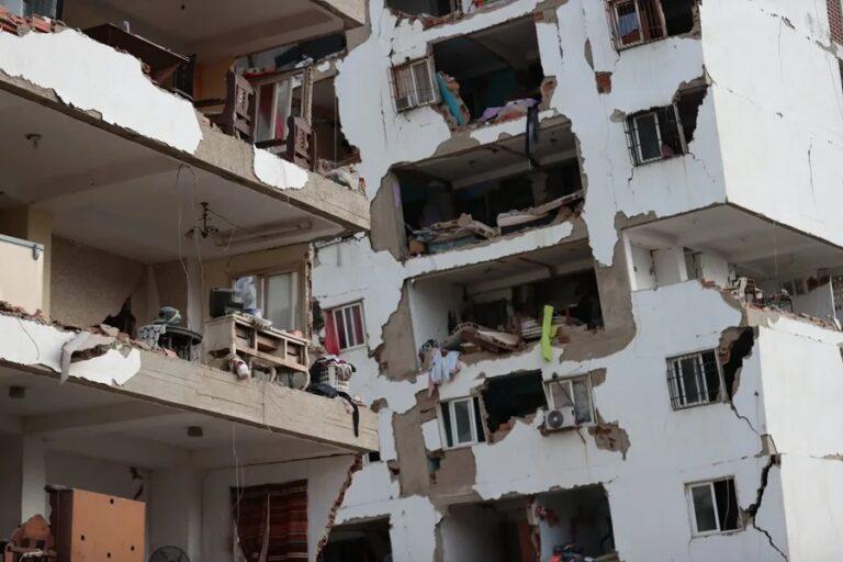 Estados Unidos despliega equipos de rescate en Venezuela