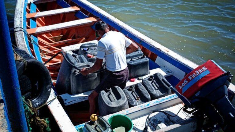 Anuncian reactivación de la Estación de Servicio Marina II de Río Caribe para abastecer a pescadores