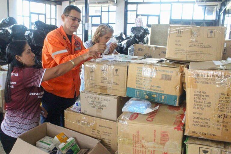Barinas recibe a 41 familias damnificadas por sismos en La Guaira