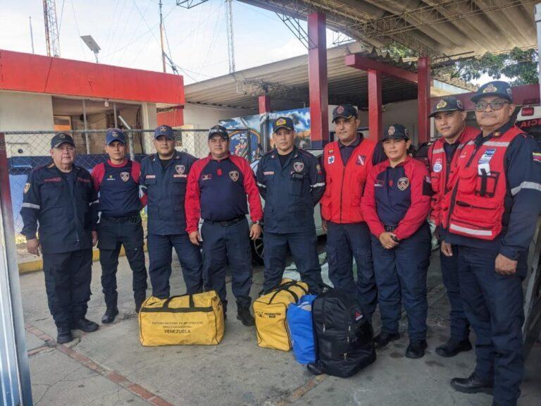Otros ocho bomberos de frontera rumbo a La Guaira