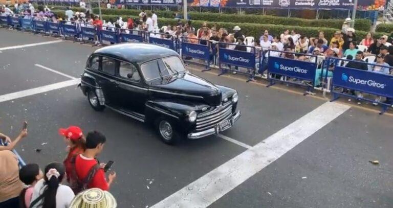 Carros antiguos engalanaron las calles de Cúcuta