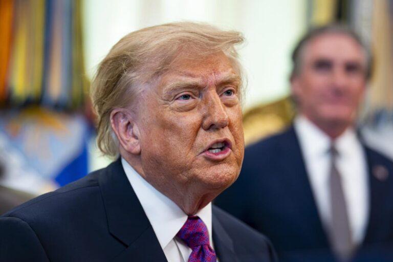 Trump anuncia acuerdo petrolero con Venezuela