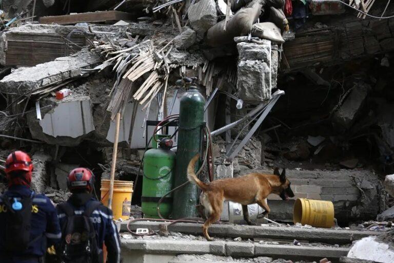Colombia | Asciende a 265 cifra de muertos por Terremoto