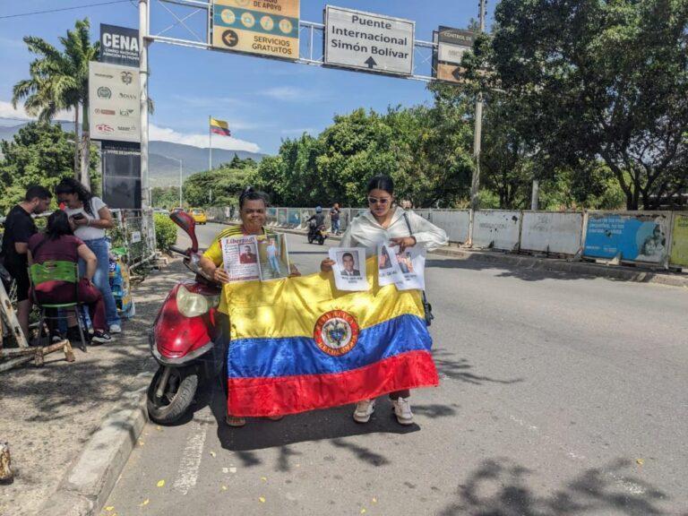 «¡Los queremos a todos libres!»