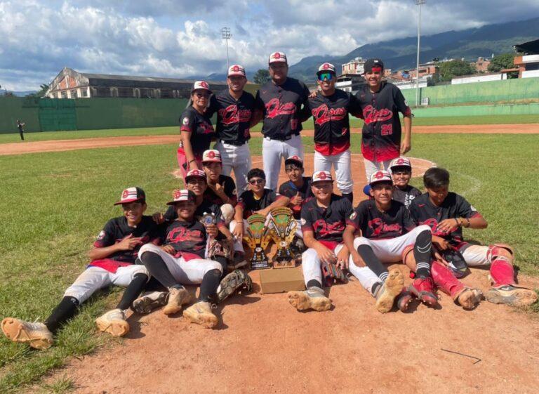 Osos de San Antonio campeón absoluto en béisbol menor en Táchira