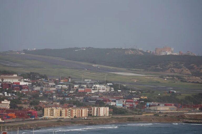 Aeropuerto de Maiquetía reanuda operaciones de carga internacional