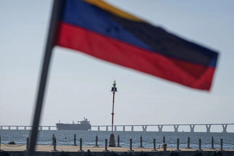 Venezuela alcanza la mayor producción petrolera desde febrero de 2019