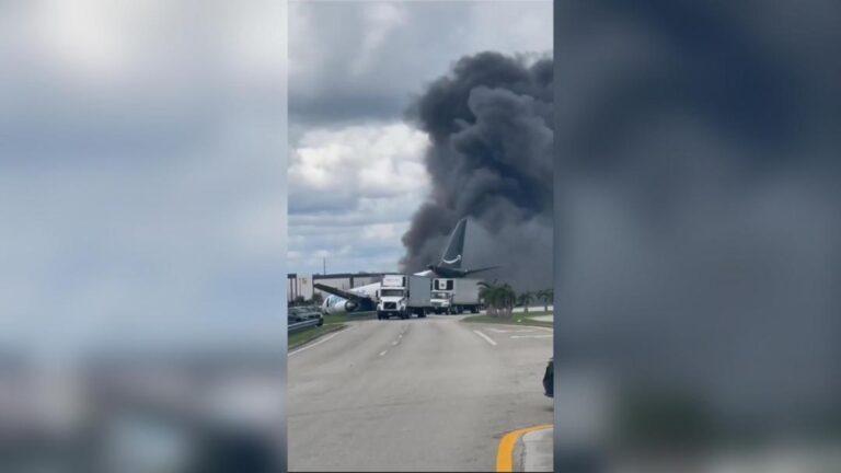 Un avión de carga de Amazon se estrella en el aeropuerto de Miami