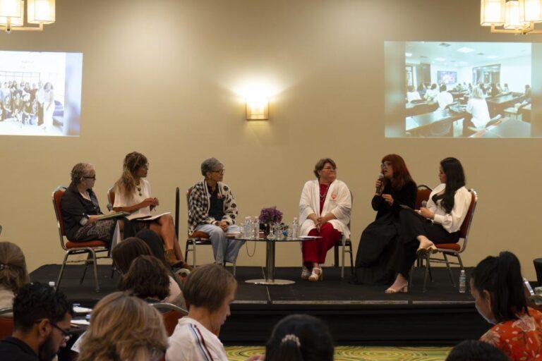 Mujeres construyen la transición exigiendo su lugar en la toma de decisiones 