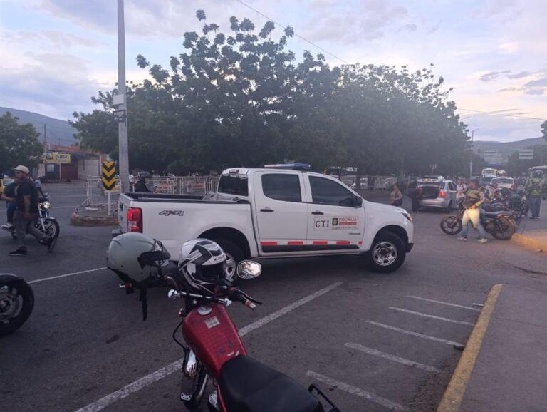 Atacan a bala a mototaxista de La Parada