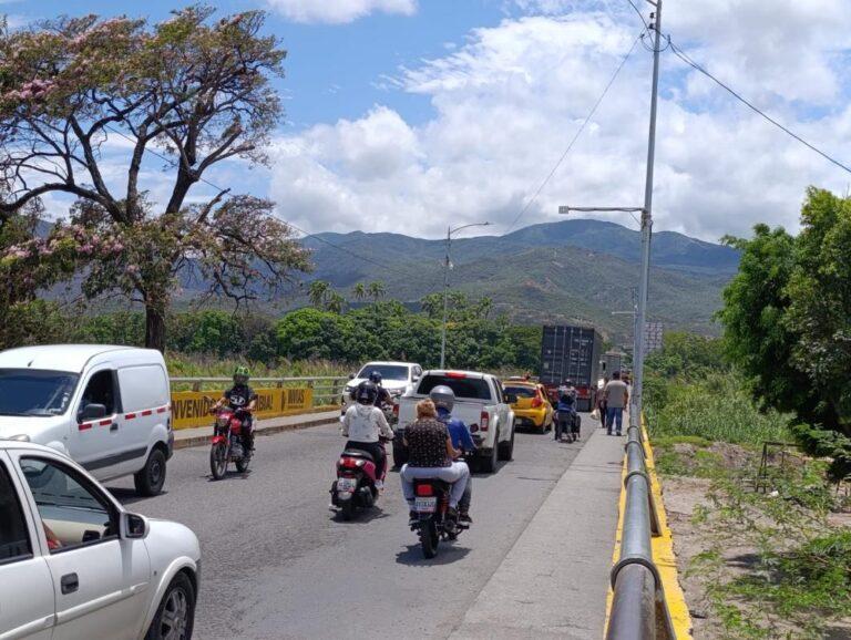 Así luce el tránsito binacional este 5Sept