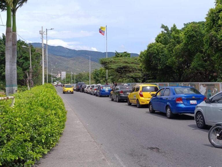 Congestionado el ingreso a San Antonio del Táchira