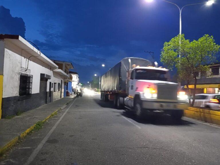 Restringirán circulación de vehículos de carga por día festivo